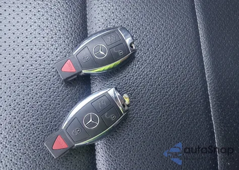 2018 Mercedes-Benz Glc 300 4Matic из США, поврежденный, VIN WDC0G4KB1JV034299